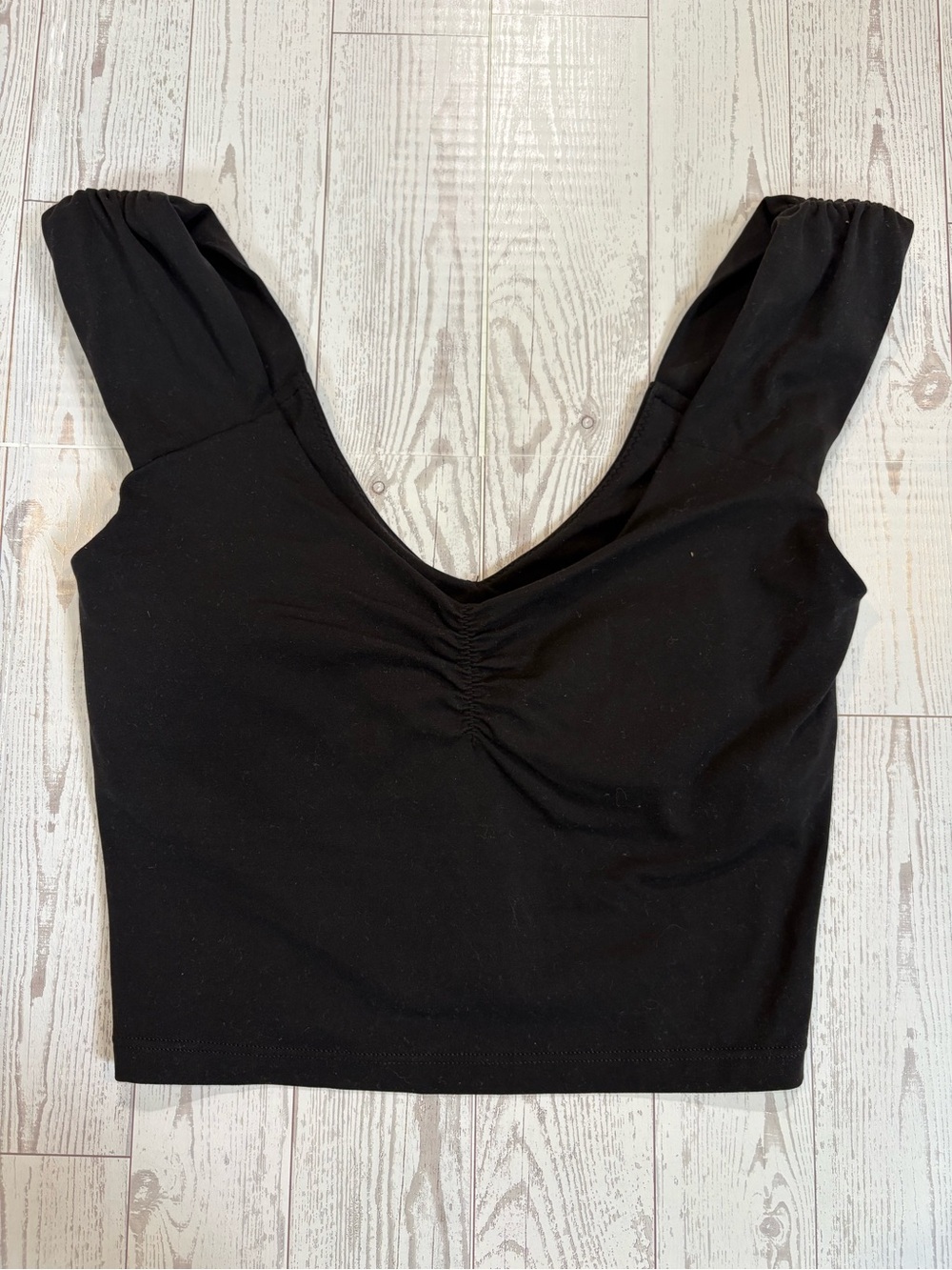 Aerie Black Ruched V-Neck Crop Top - Women - Padded